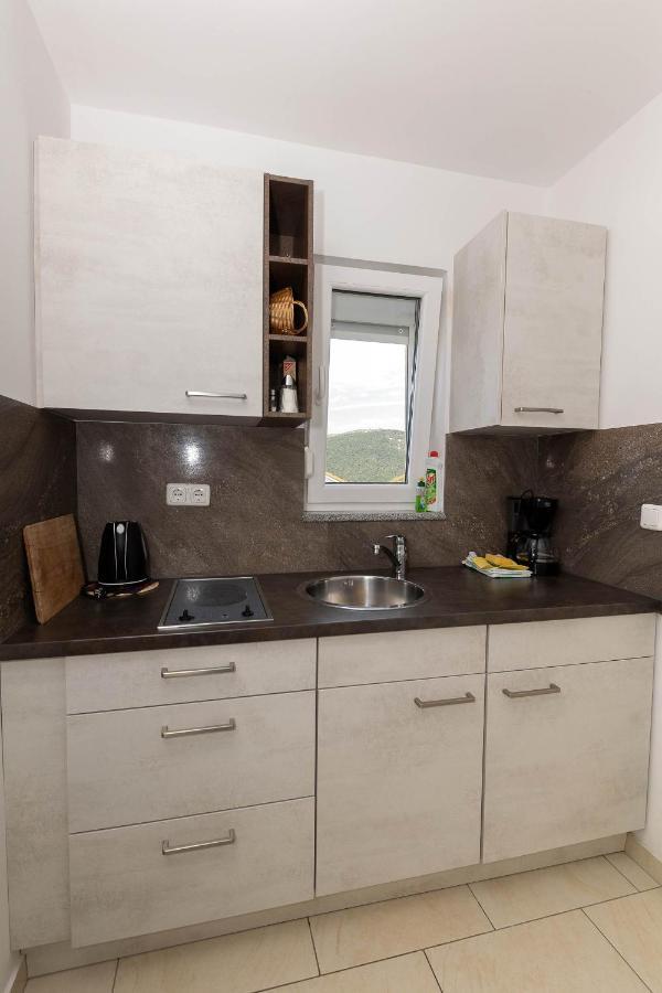 Apartmani Dea ซริกเวนิซา ภายนอก รูปภาพ