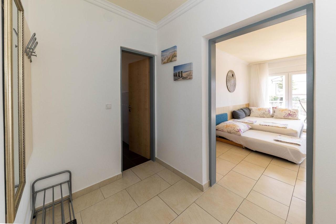 Apartmani Dea ซริกเวนิซา ภายนอก รูปภาพ