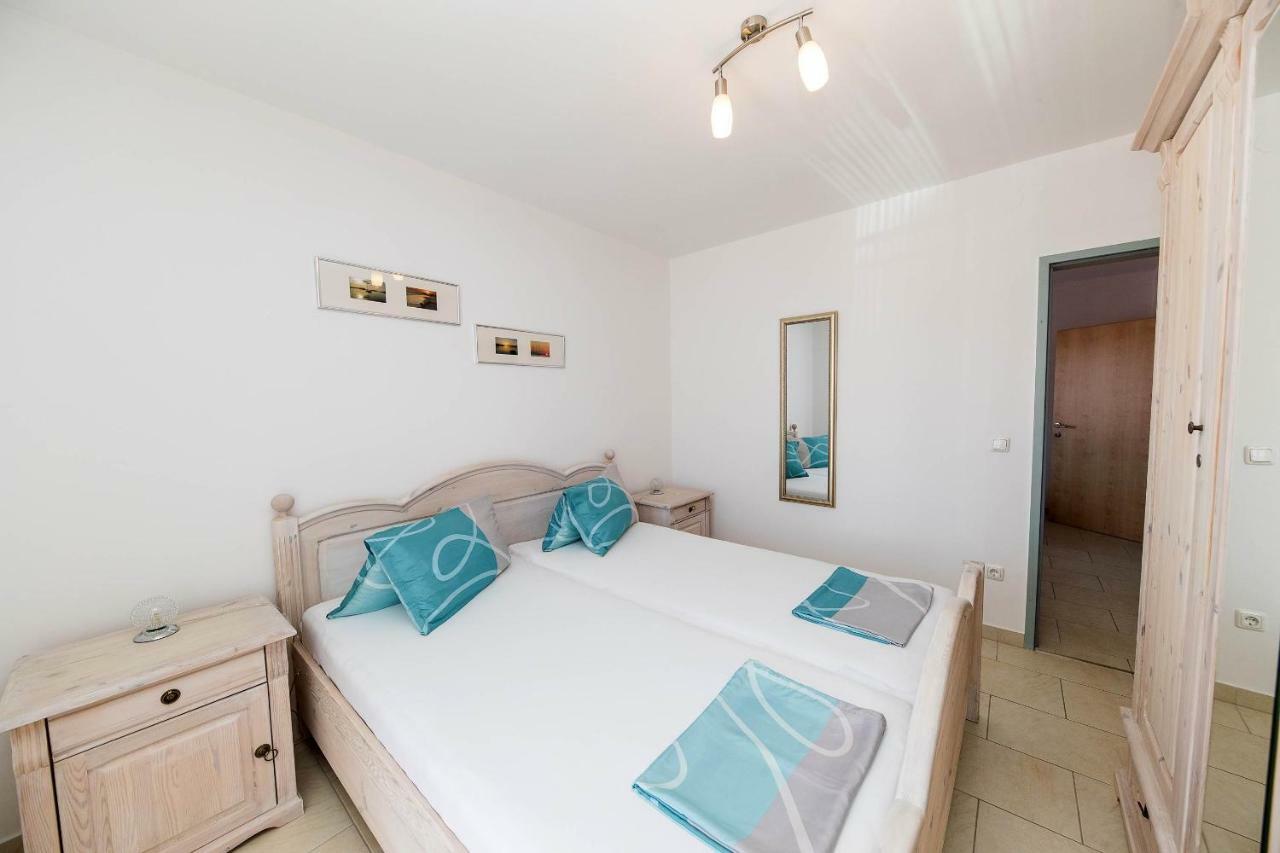 Apartmani Dea ซริกเวนิซา ภายนอก รูปภาพ