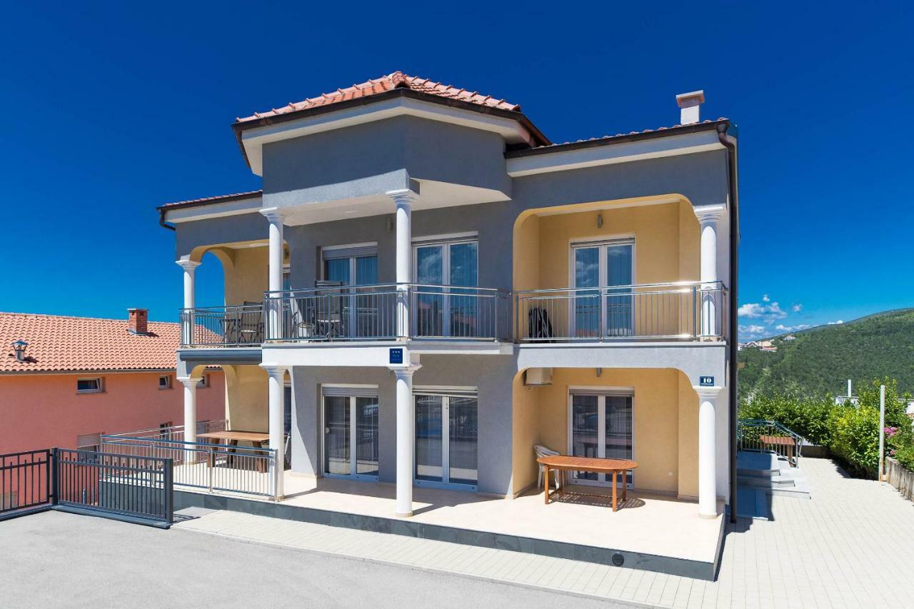 Apartmani Dea ซริกเวนิซา ภายนอก รูปภาพ
